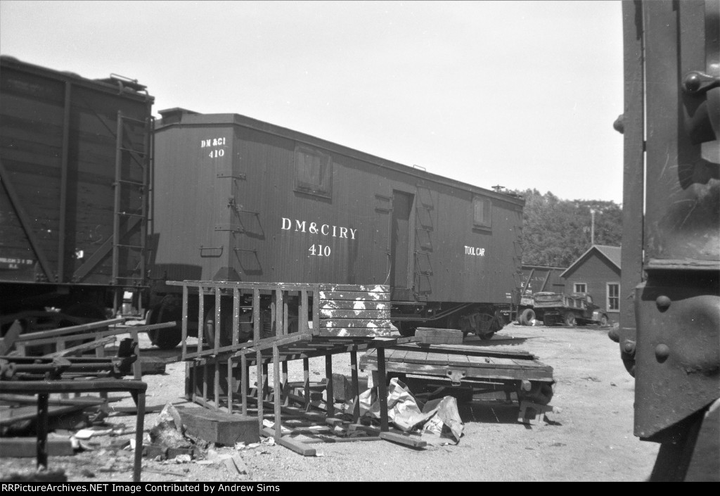 DMCI Tool Car 410